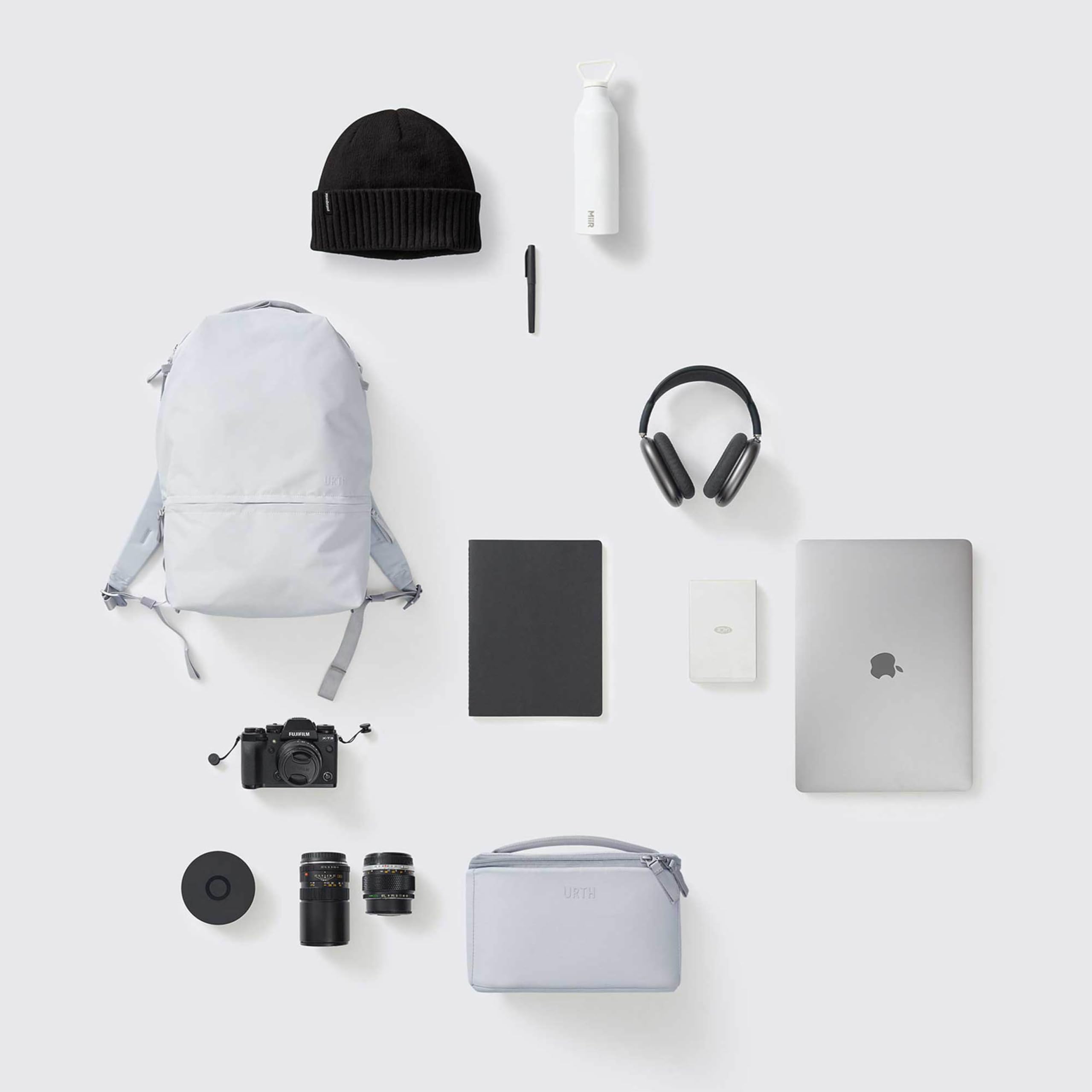Urth Arkose 20L Modular Backpack + 3.7L Camera Insert - Water Resistant, Anti-Theft, Recycled Bag for DSLR/SLR/Mirrorless, 13-16 Inch Laptop in Ash Grey - Image 10